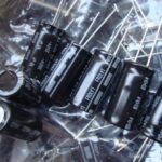 EGF337M1HG20RR Samxon Aluminum Lytic Capacitor 330uF 50V Radial Parts Distributor EGF337M1HG20RR Samxon Aluminum Lytic Capacitor 330uF 50V Radial