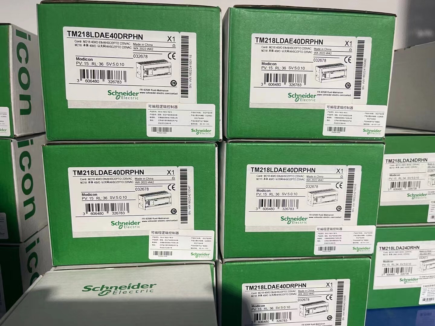 STBDDI3615K Schneider Input Module 24VDC DIN Rail Parts Distributor STBDDI3615K Schneider Input Module 24VDC DIN Rail - Image 2