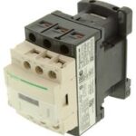 SQUARE D BY SCHNEIDER ELECTRIC PK7GTA GROUND BAR KIT, QO, 7 TERMINALS, TOP/SIDE MNT, 2.88-IN. LENGTH, W/SCREWS & LABEL Parts Distributor SQUARE D BY SCHNEIDER ELECTRIC PK7GTA GROUND BAR KIT, QO, 7 TERMINALS, TOP/SIDE MNT, 2.88-IN. LENGTH, W/SCREWS & LABEL