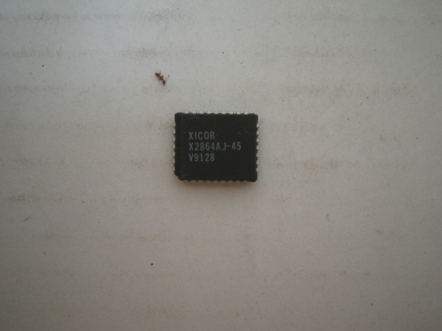 XICOR XI53 X2864AJ-45 IC EEPROM PLCC-32 Parts Distributor XICOR XI53 X2864AJ-45 IC EEPROM PLCC-32
