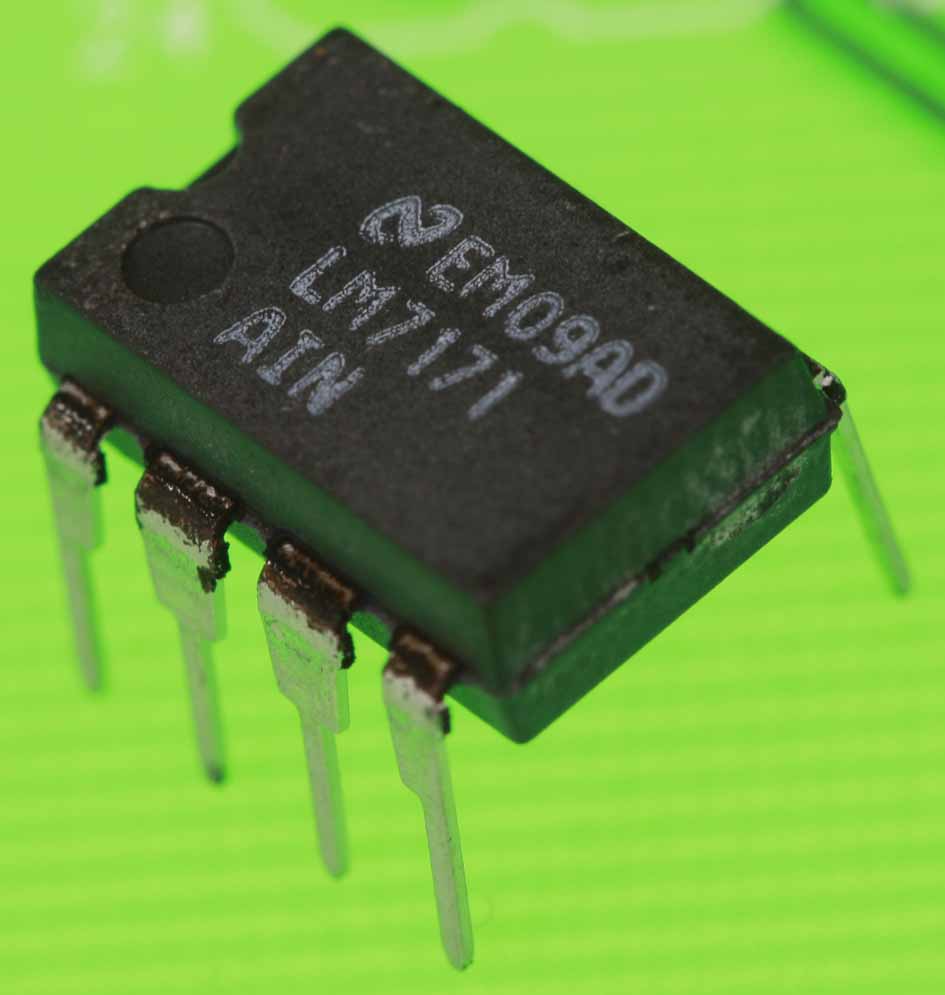 LM7171AIN Texas Instruments Operational Amplifiers – Op Amps Parts Distributor LM7171AIN Texas Instruments