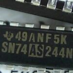 Texas Instruments SN74AS244N IC Octal Buffers And Line Drivers With 3-State Outputs DIP-20 Parts Distributor Texas Instruments SN74AS244N IC Octal Buffers And Line Drivers With 3-State Outputs DIP-20