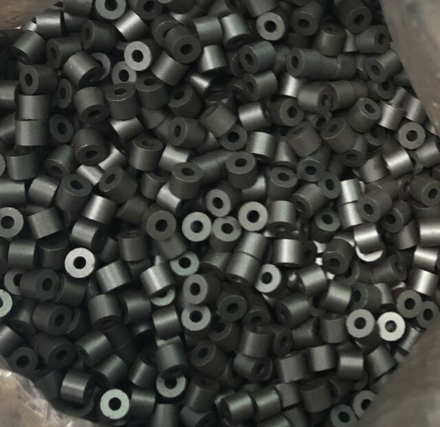 BD5.1/2/4-3S1 Ferroxcube Ferrite Core Bead 4mm 5.1mm Parts Distributor BD5.1/2/4-3S1 Ferroxcube Ferrite Core Bead 4mm 5.1mm
