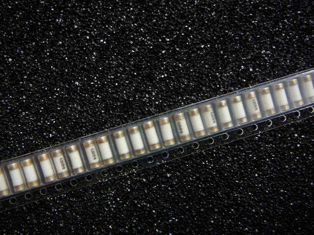 MURATA CSAC4.00MGC-TC Resonator 4MHZ SMD Parts Distributor MURATA CSAC4.00MGC-TC Resonator 4MHZ SMD