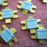 PTB20038 Ericsson RF / UHF Power Transistor NPN 25 Watts 860-900 MHz Parts Distributor PTB20038 Electronic Components