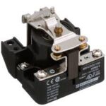 8501CDO21V60 SquareD Relay 8A 220V Panel Mount Parts Distributor 8501CDO21V60 SquareD Relay 8A 220V Panel Mount