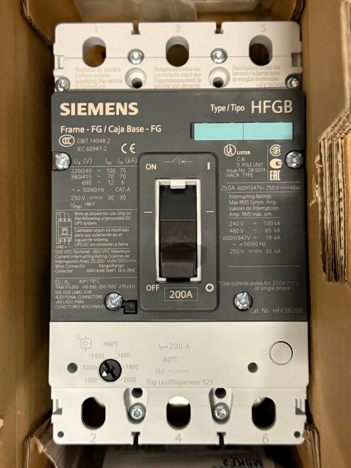 3VL3520-2KN30-0AD1 Siemens Circuit Breaker 600V 200A 3-Pole Parts Distributor 3VL3520-2KN30-0AD1 Siemens Circuit Breaker 600V 200A 3-Pole