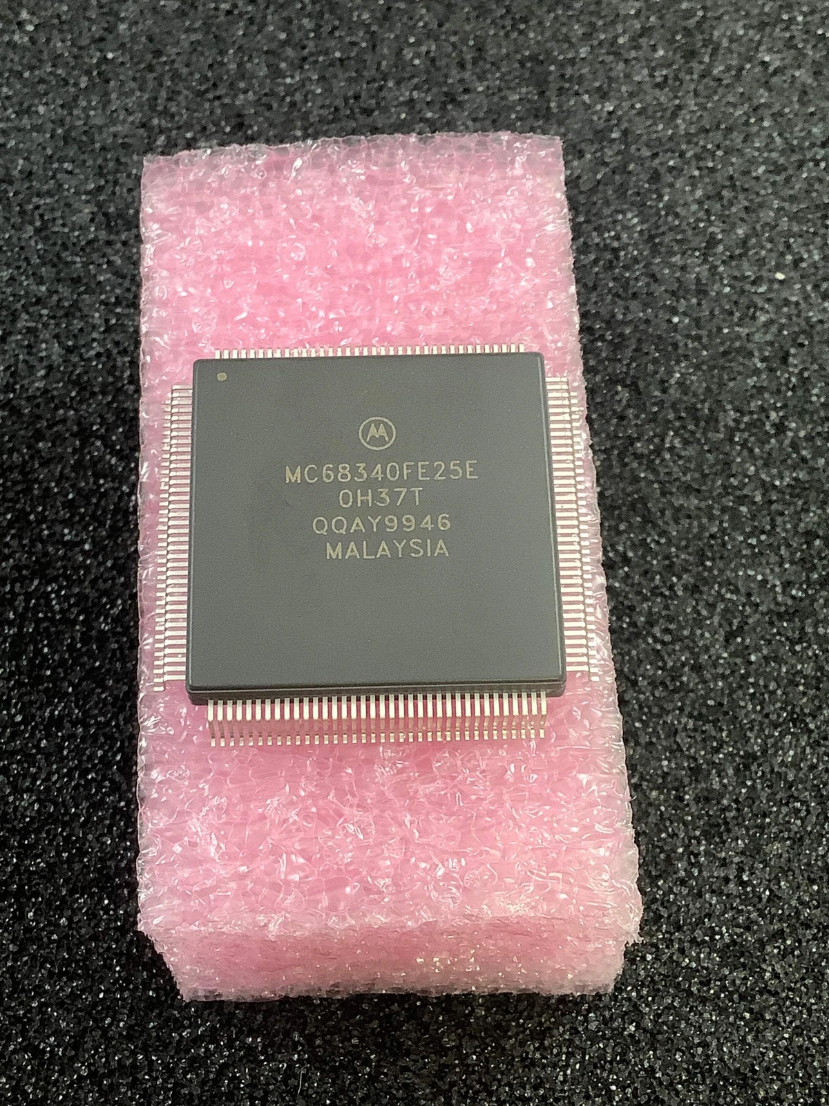 MOTOROLA MC68340FE25E IC MCU 32BIT 25MHZ 144-CQFP Parts Distributor MOTOROLA MC68340FE25E IC MCU 32BIT 25MHZ 144-CQFP