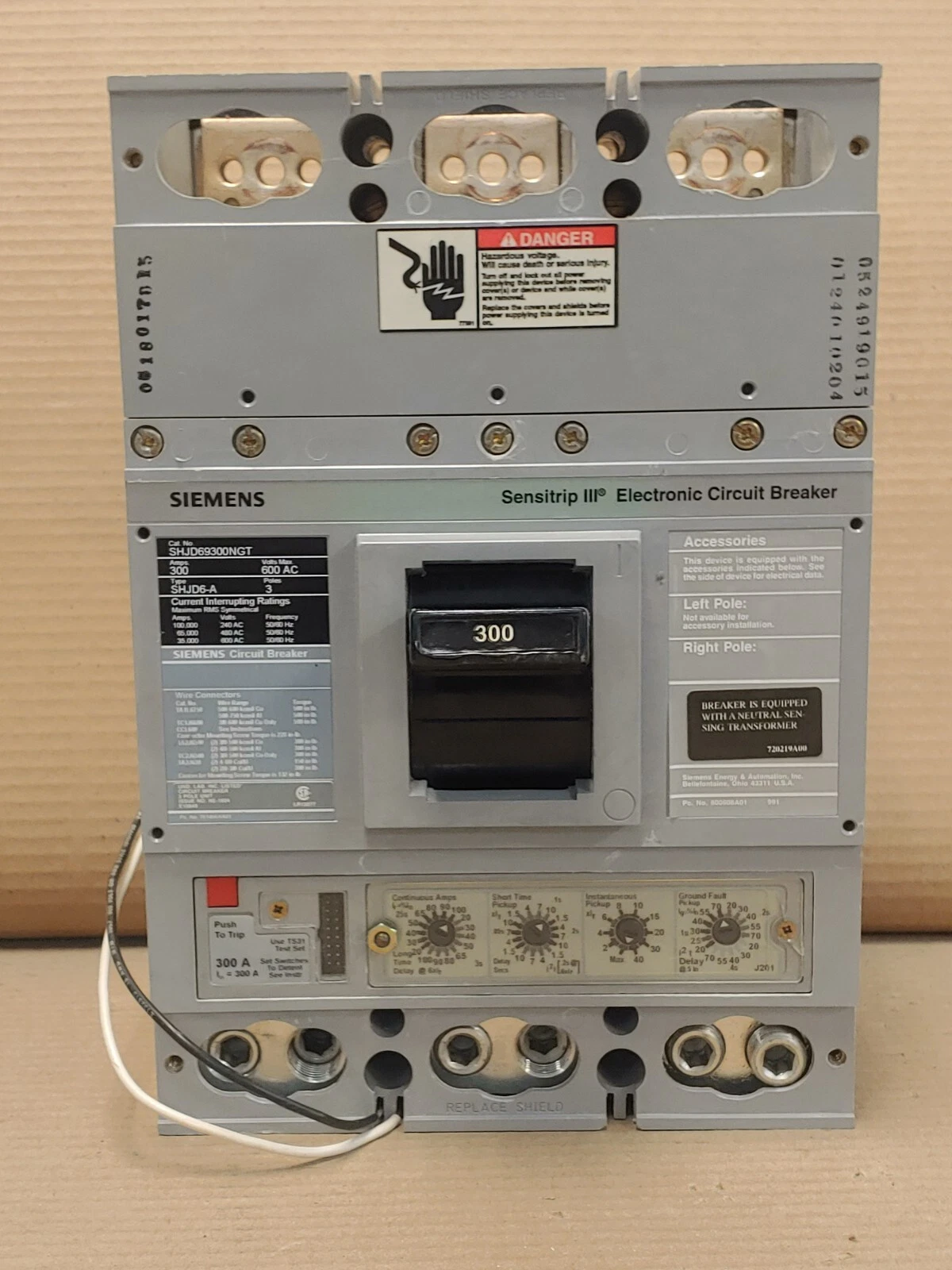 SHJD69300NGT Siemens Circuit Breaker 600V 300A 3 Pole Parts Distributor SHJD69300NGT Siemens Circuit Breaker 600V 300A 3 Pole
