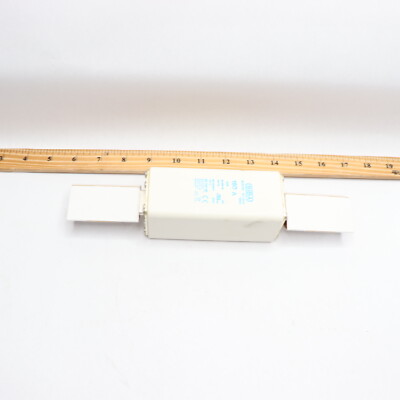 9044525.160 Siba Fuse 160A 1500V Blades Parts Distributor 9044525.160 Siba Fuse 160A 1500V Blades