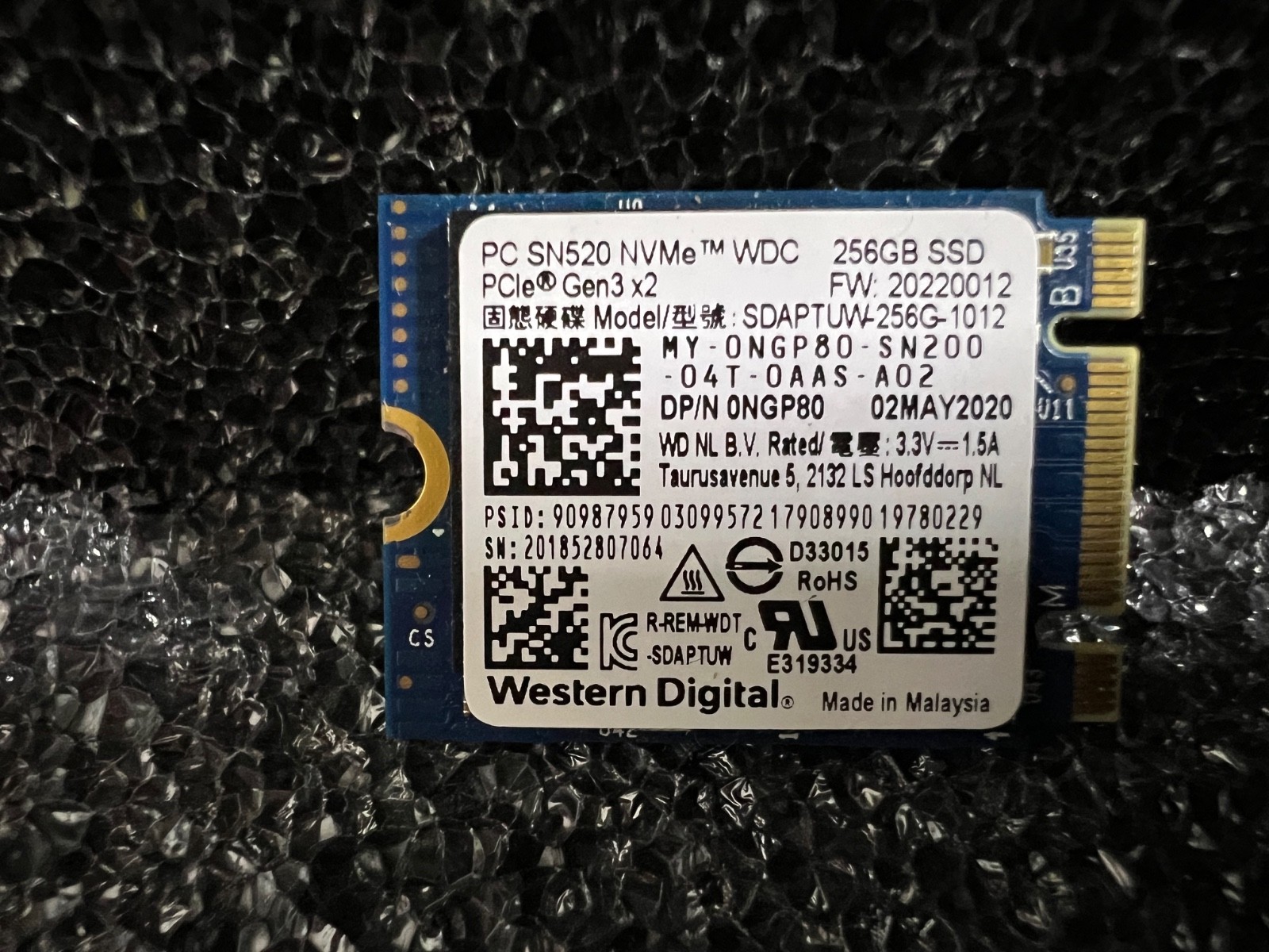 SDAPTUW-256G-1012 Western Digital NVMe SSD 256GB Parts Distributor SDAPTUW-256G-1012 Western Digital NVMe SSD 256GB